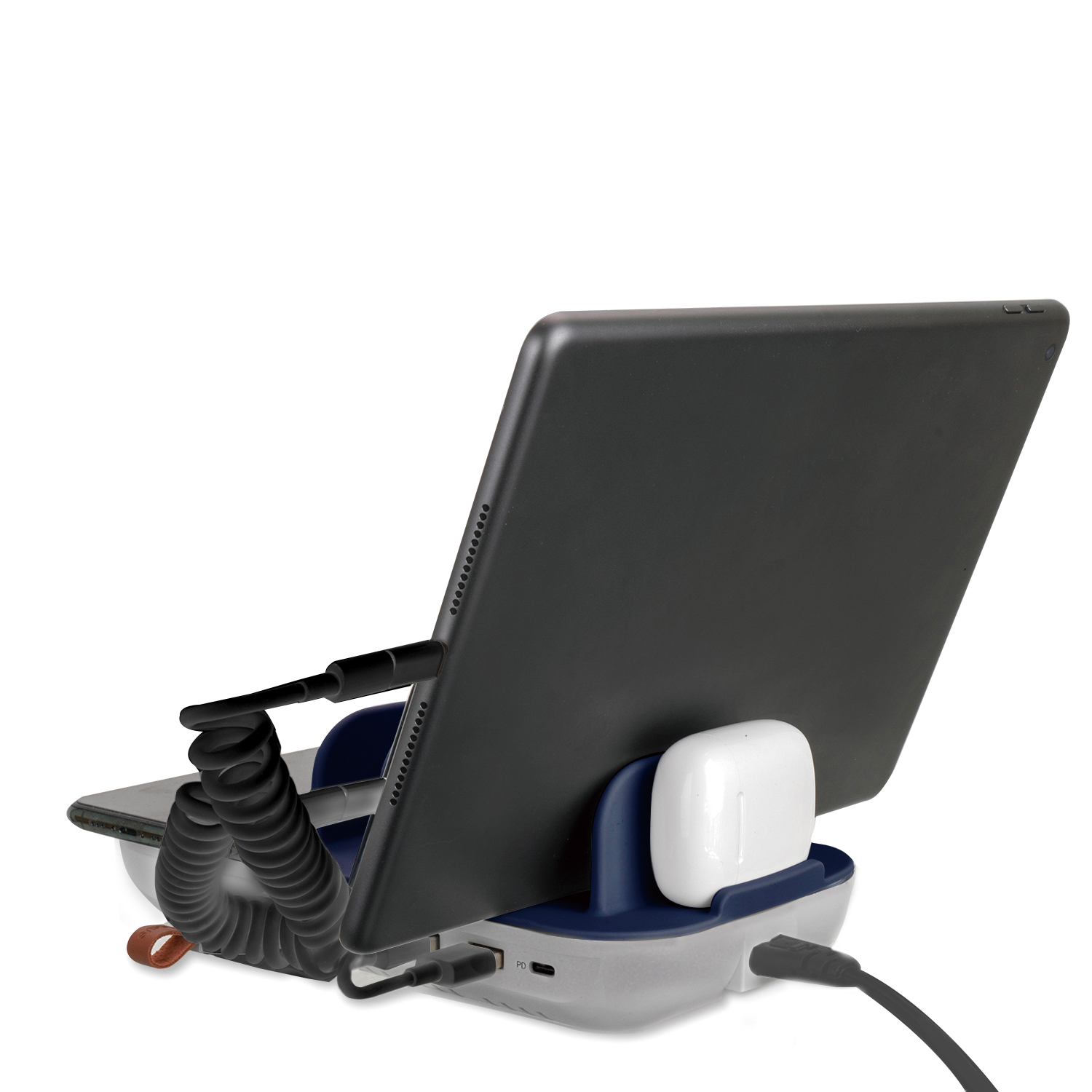 The USB charging station with Qi is a great way to charge your devices quickly and easily.