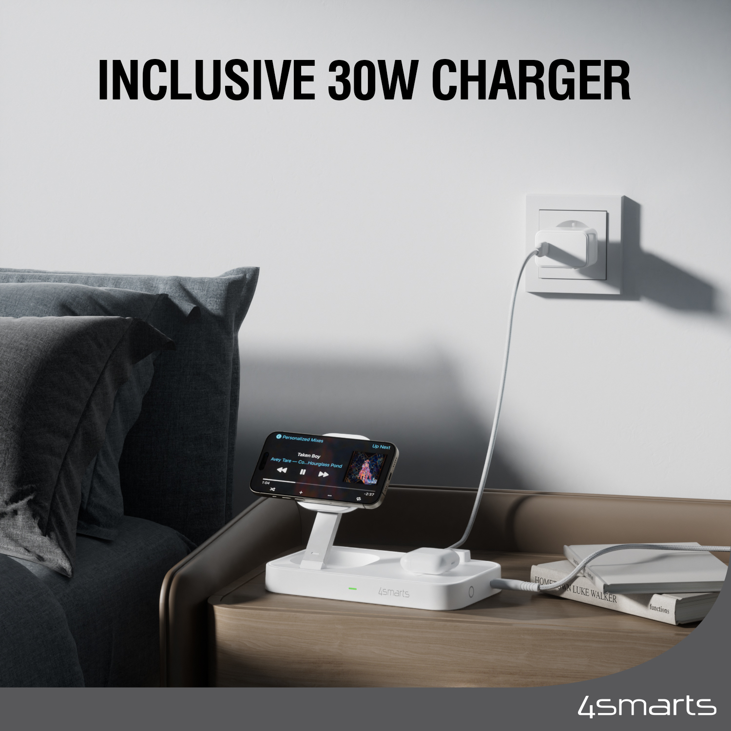 With the 4smarts Qi2 Trident charging station, you also get a powerful 30W power adapter and USB-C cable.