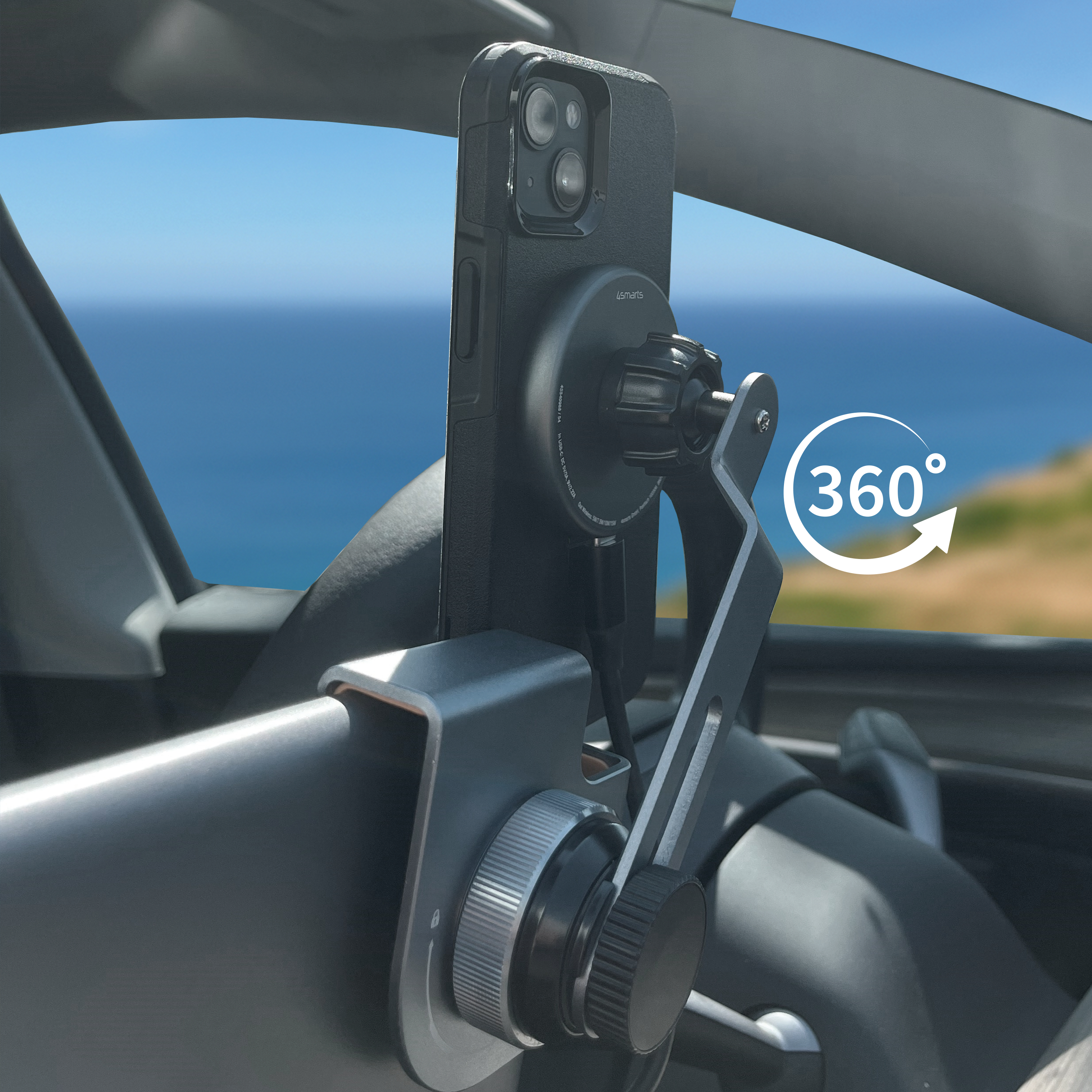 Das 4smarts Qi2 Kfz Ladeset ist eine Auto Handyhalterung mit Ladefunktion, die um volle 360° drehbar ist.
