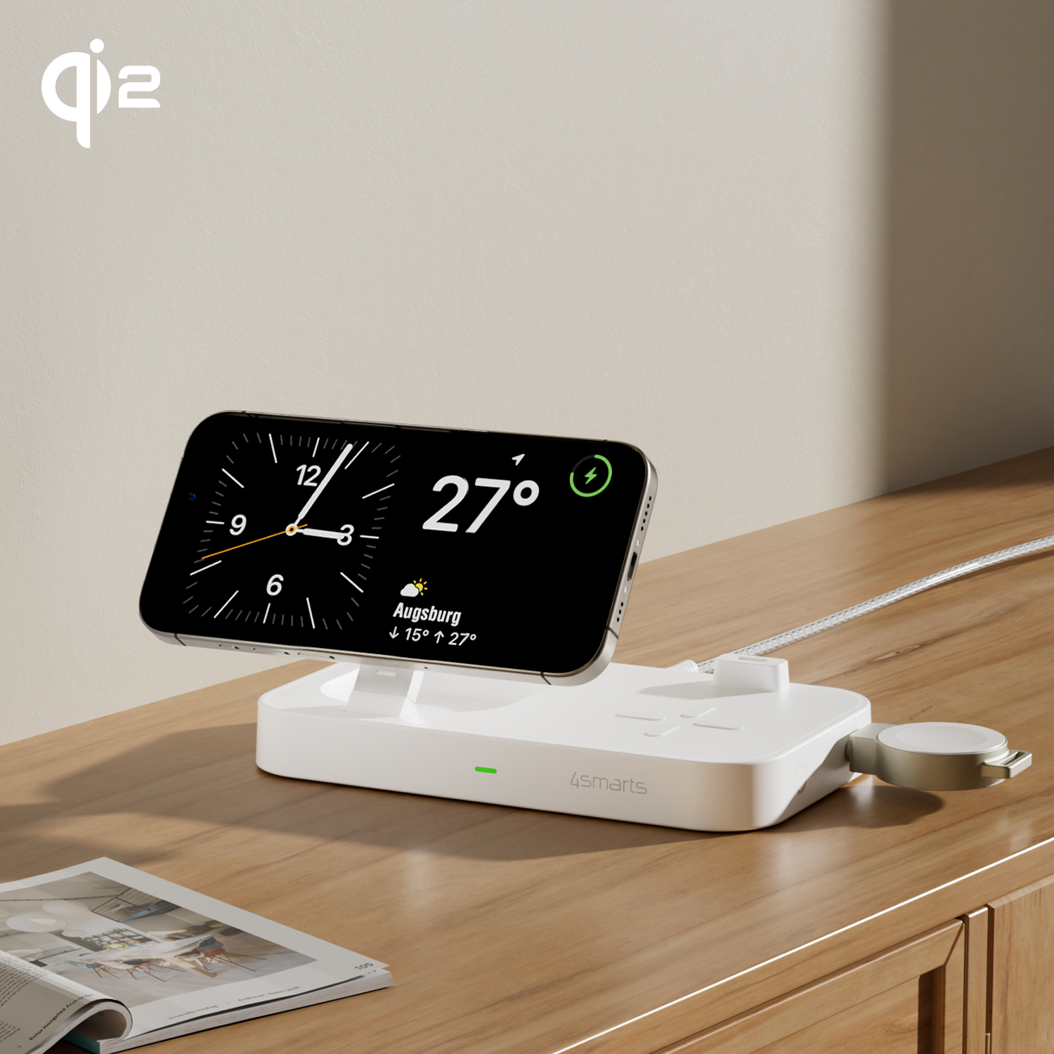 Die 3-in-1 Qi2 Wireless Charger Station von 4smarts macht sich in jedem Raum gut und ist ein echter Hingucker.